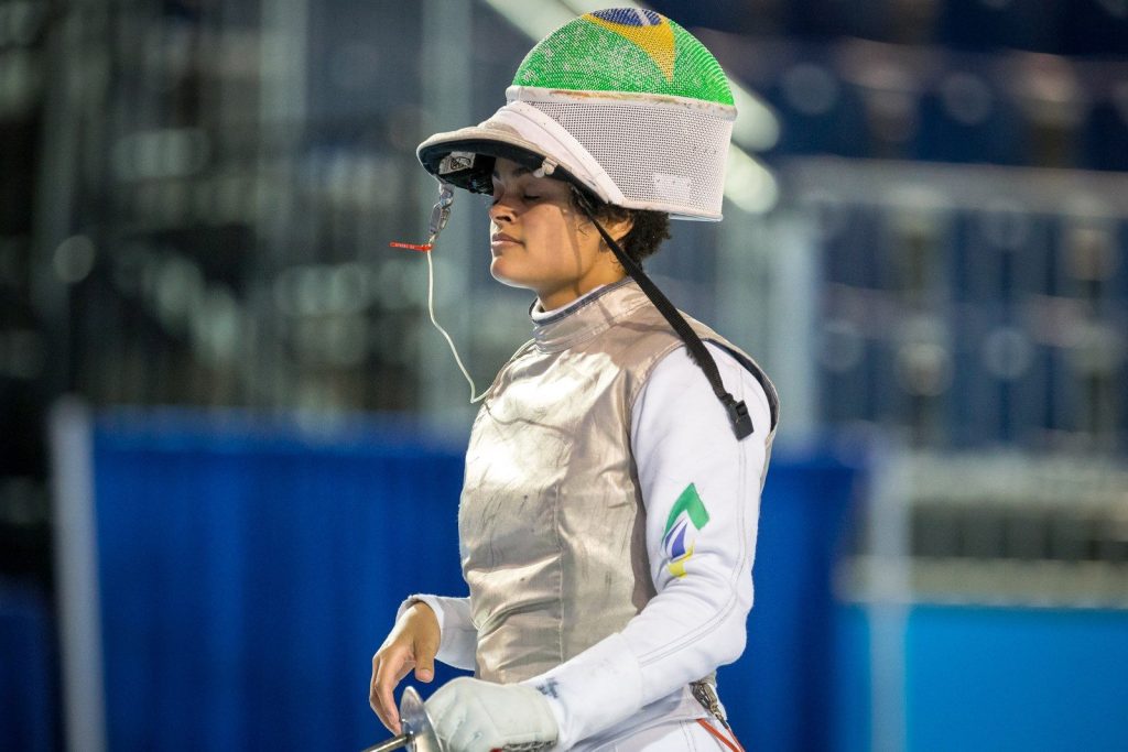 preparação para competição esportiva na esgrima