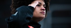 Bia Bulcão prestando continência após conquista do ouro nos Jogos Sul-Americanos
